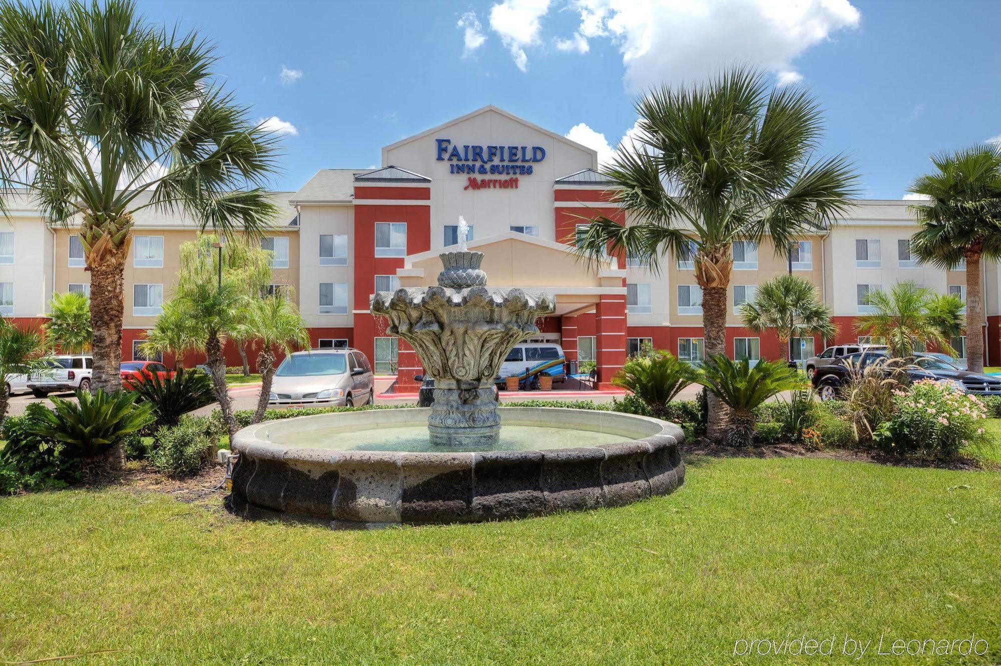 Fairfield Inn & Suites Laredo Exterior photo